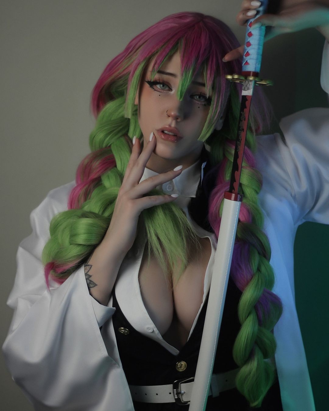 国外美女Reyrri Cos美图赏 特莉丝希里好性感火辣 第一弹 - 多人运动圈 - 踩蘑菇社区